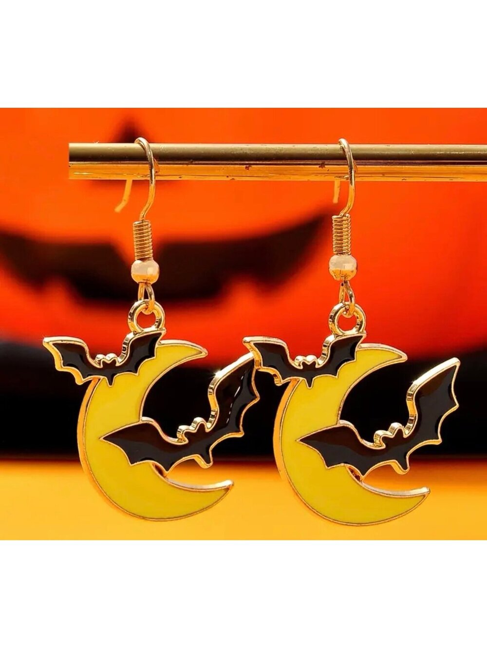 New - *Halloween* - Moon Bat Shaped Dangle Earrings